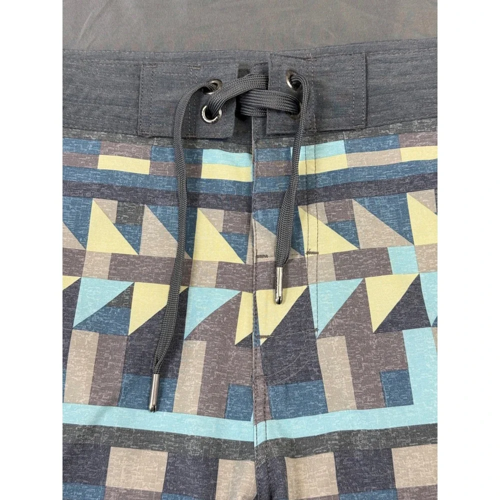 Prana Mens Aztec Board Shorts Size‎ 34 Blue Grey Yellow Geometric Tribal UPF 50